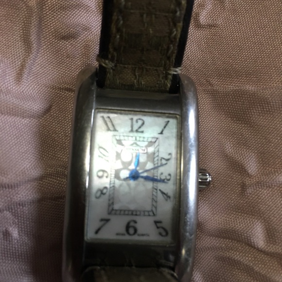 Coach watch - Picture 2 of 5